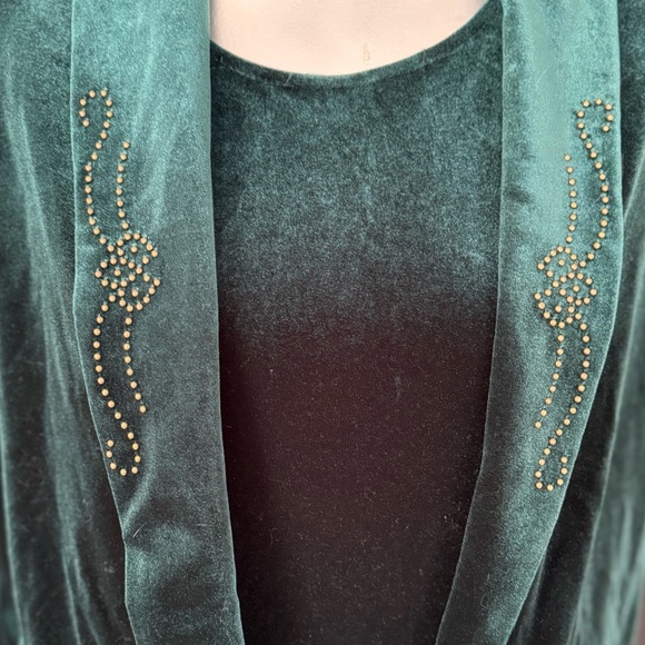 Emerald Green 2 Piece Dress - Picture 3 of 4